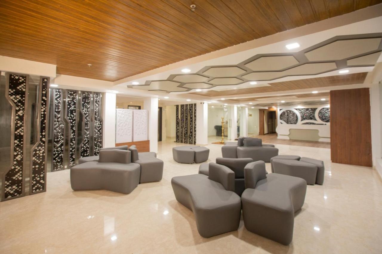 Lee-Benz Ark Hotel Kumbakonam Luaran gambar