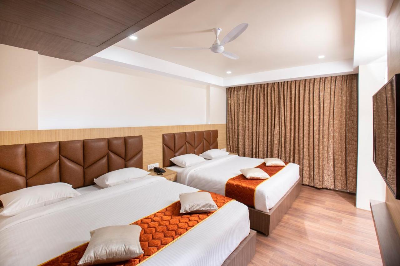 Lee-Benz Ark Hotel Kumbakonam Luaran gambar