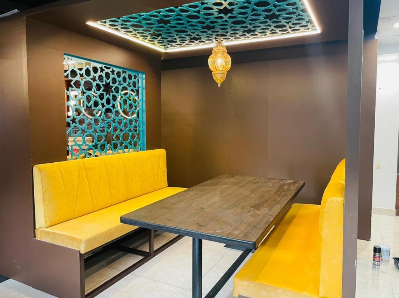 Lee-Benz Ark Hotel Kumbakonam Luaran gambar